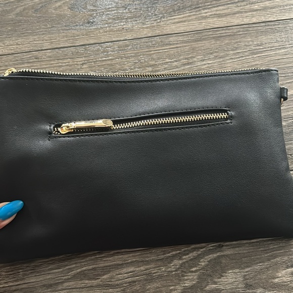 Black Bag - Picture 5 of 6